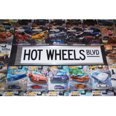 Street Sign: Hot Wheels Blvd